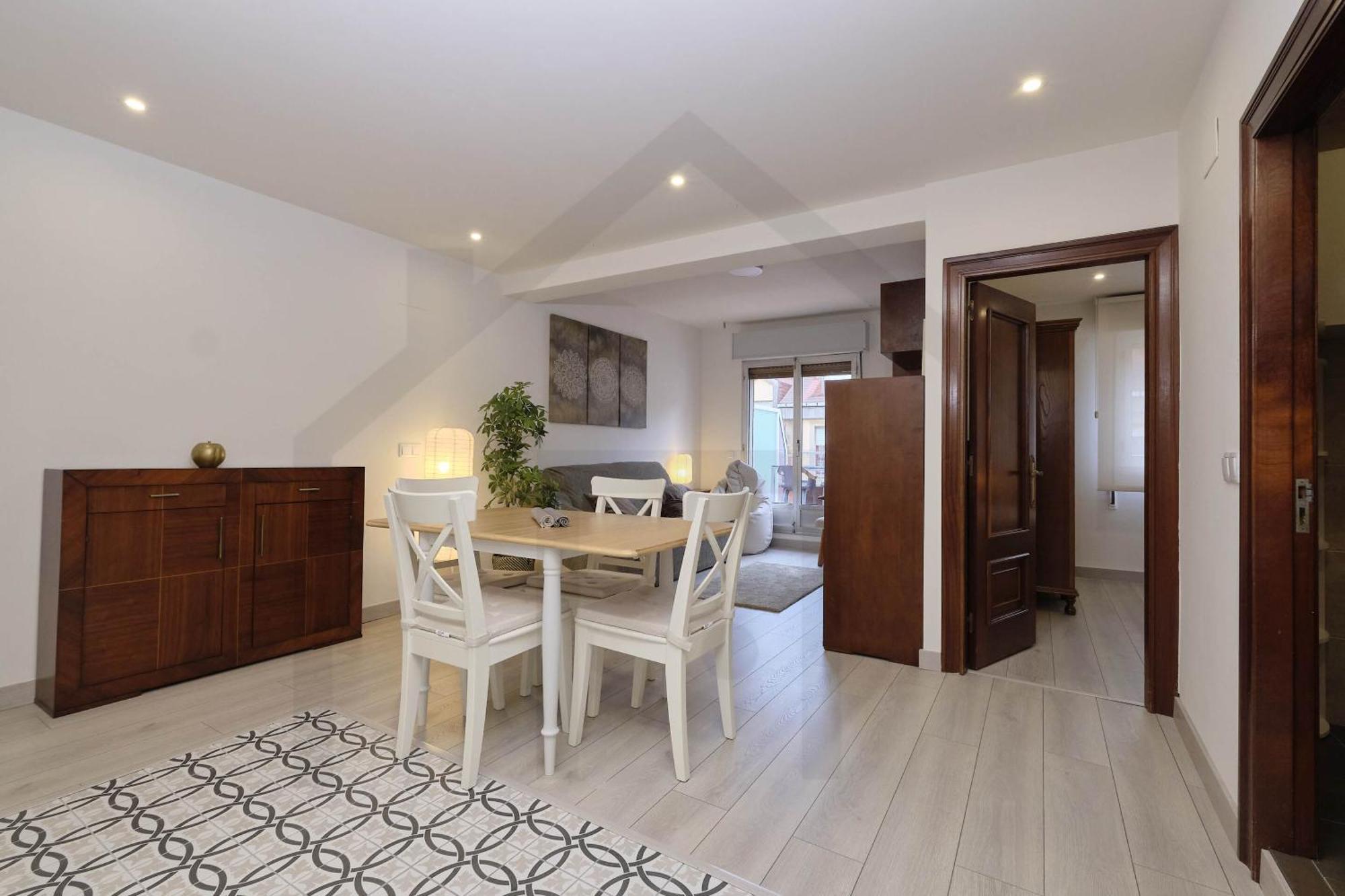 Atico Quintana I - Con Terraza, Vistas A La Ciudad, En El Centro, Con Wifi Y Garaje Apartment Oviedo Ngoại thất bức ảnh