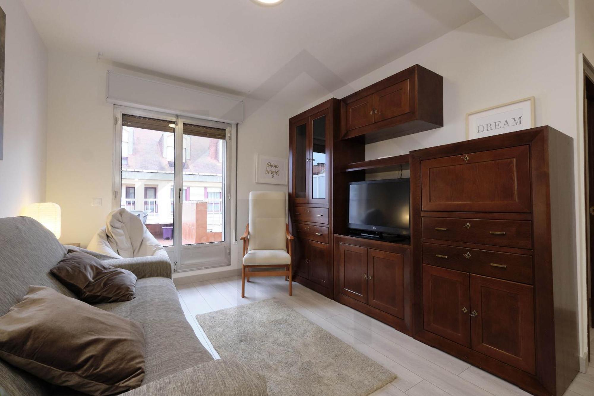 Atico Quintana I - Con Terraza, Vistas A La Ciudad, En El Centro, Con Wifi Y Garaje Apartment Oviedo Ngoại thất bức ảnh