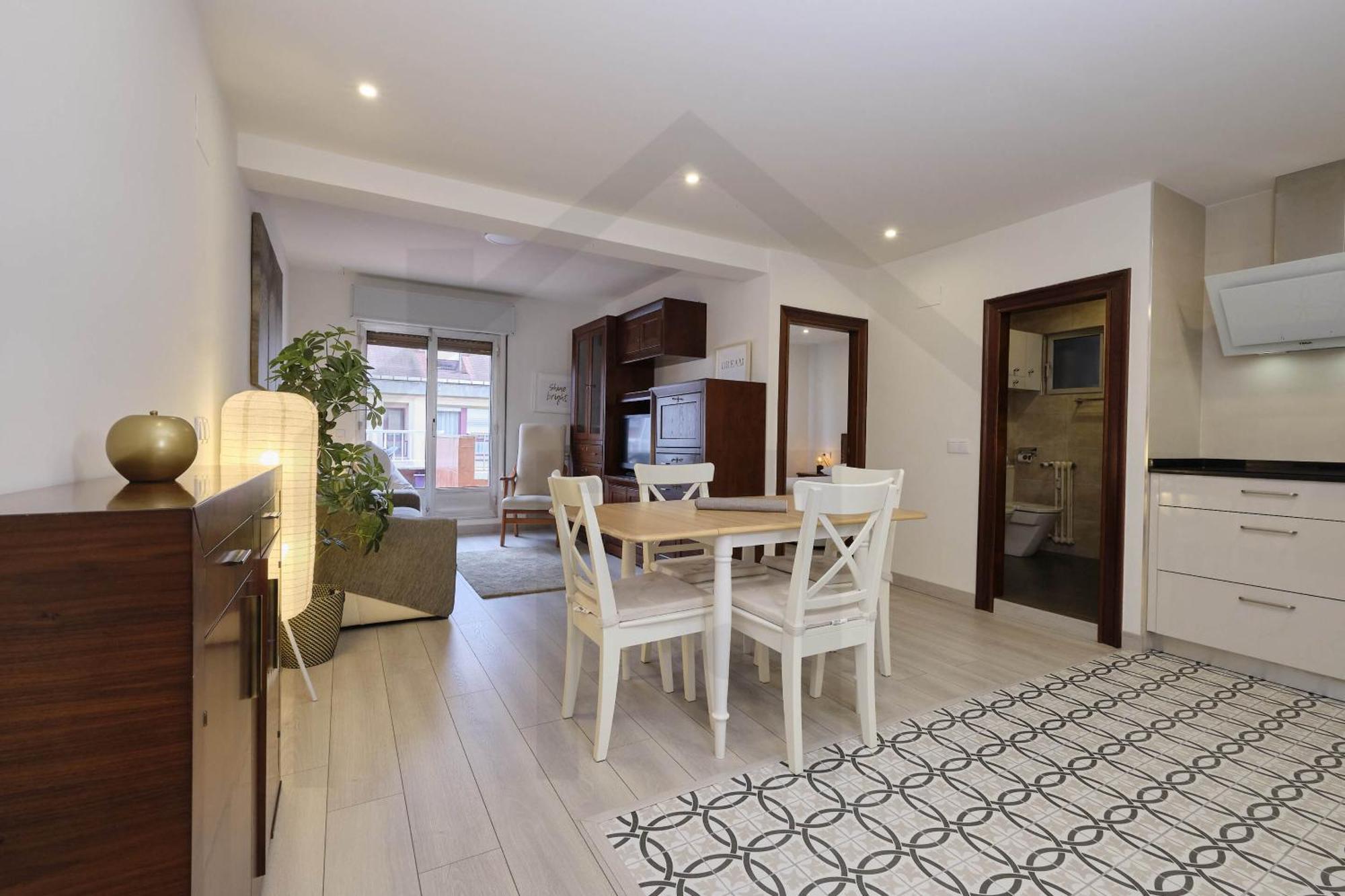 Atico Quintana I - Con Terraza, Vistas A La Ciudad, En El Centro, Con Wifi Y Garaje Apartment Oviedo Ngoại thất bức ảnh